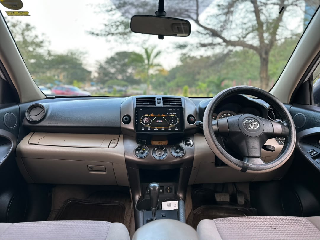 TOYOTA VANGUARD thumbnail 5